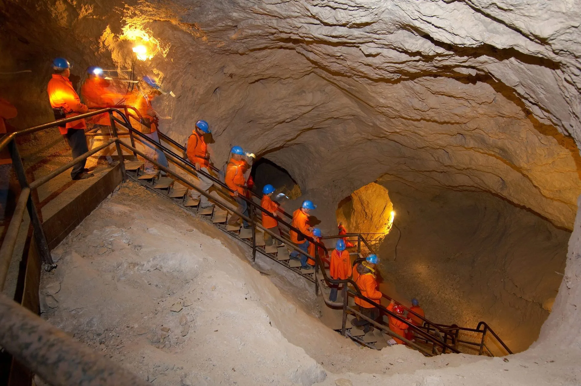cave cycling stag